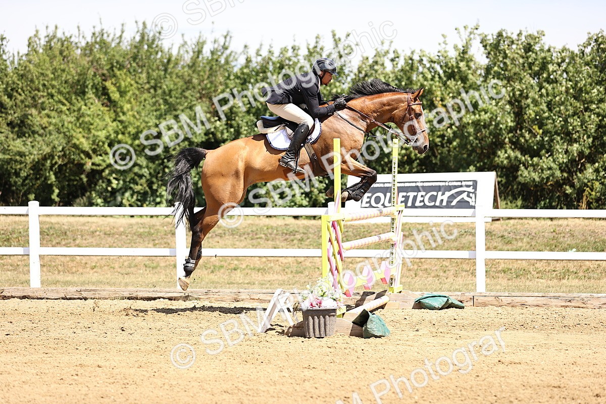 SBM_010077 - Class 9 - Senior Foxhunter - 1.20m Open
