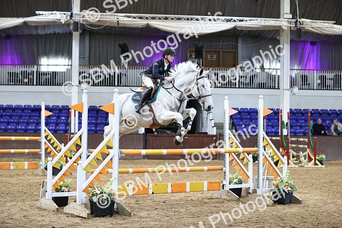 SBM_001724 - Class 4 - Senior Newcomers - 1.10m Open