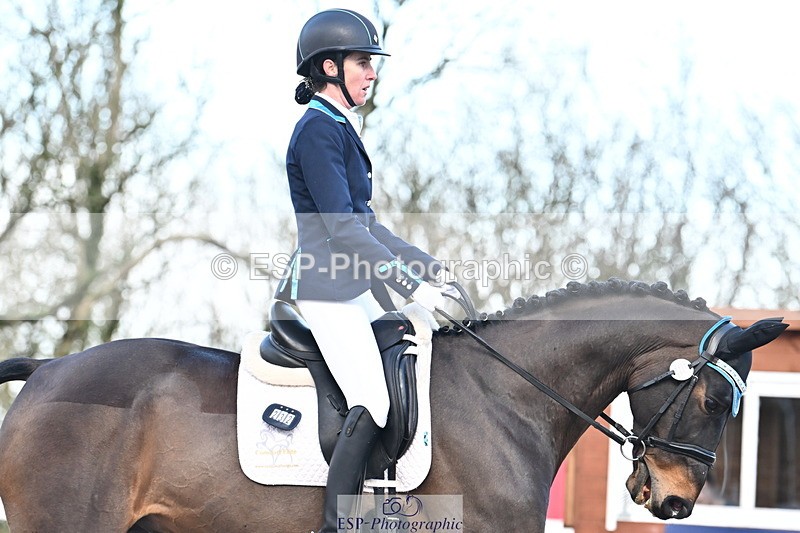 240218A-105852-05761 - 232-Alys.Matravers-VORVASHILL.VERTIGO