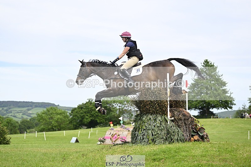 240525-152324-16768 - 218-DALI_III-Natasha_Bailey