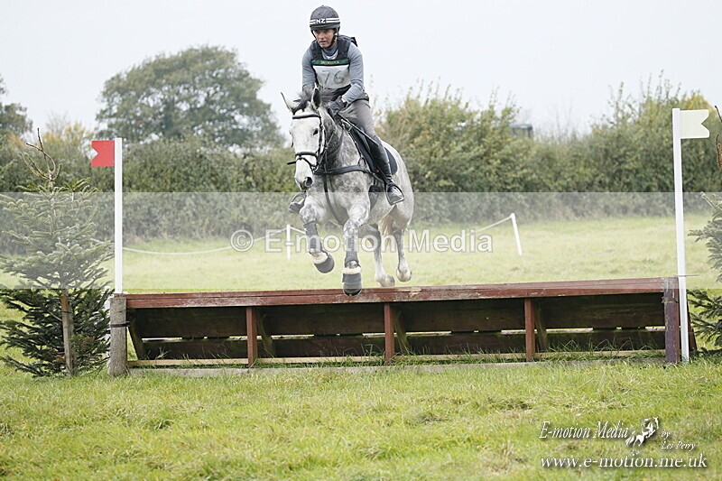 WWHT 181020 WWHT 181020 707 - WWEC Novice Pairs (0.80m) 18/10/20