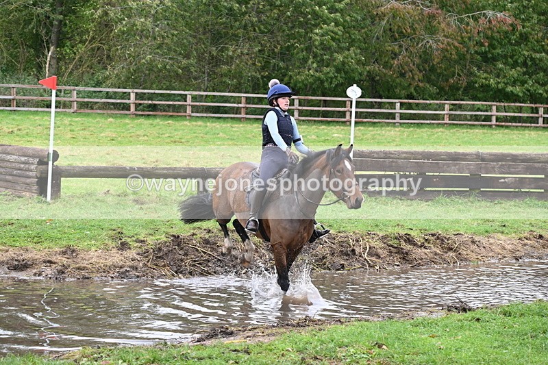 WJ6_5098 - Time at Photographer 12:17 to 12:30