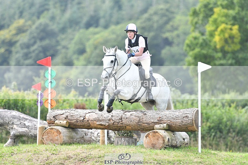 240803-145146-08057 - 224-Susanna_Morris-BREEOGUE_BREEZE