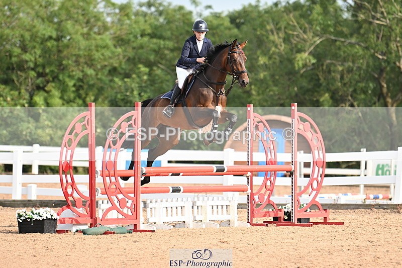 240802A-090438-03302 - Cls 21 A&B Brit Nov & 90cm Open