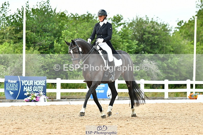 230702A-155049-11025 - Cls 37 + 42 FEI PSG + GP