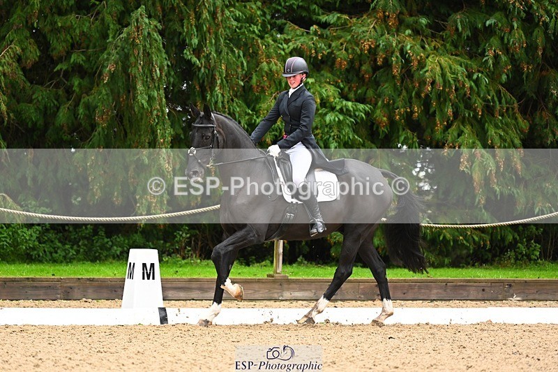 231021-121057-14918 - 243-CALZINI-Evelyn.Titterton-DR