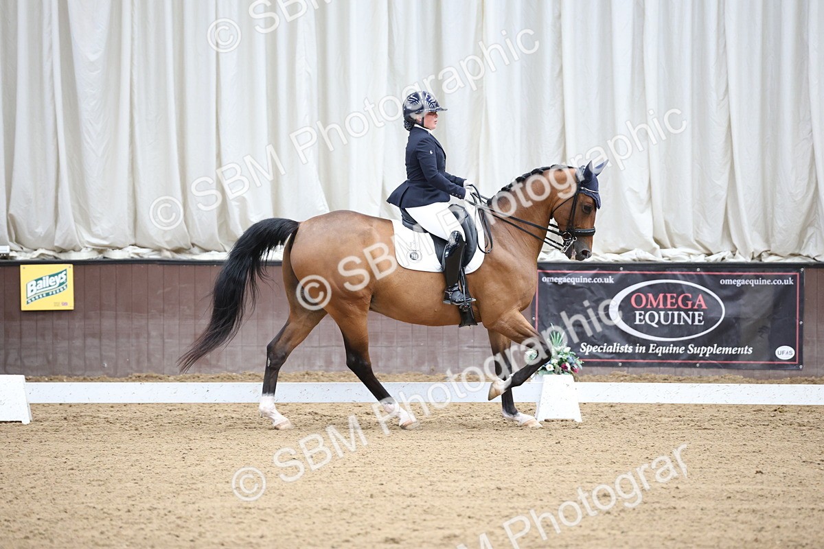 SBM_004052 - Class 8 - Advanced Medium 6 Silver