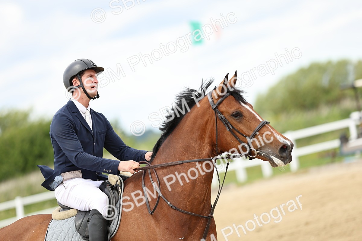 SBM_000862 - Class 3 - Senior Discovery - 1.00m