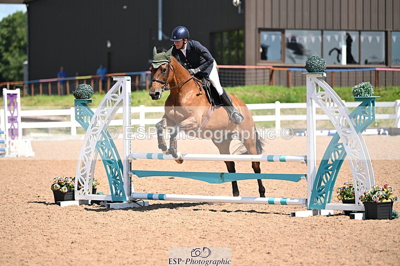 240728A-122221-08505 - Cls 32 85cm Amateur Qualifier