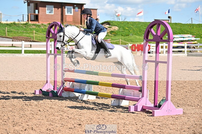 240504A-154055-02643 - Cls 22 & 23 Stepping Stones 128cm & 138cm & Under11's