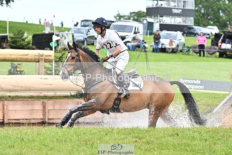240525-153914-17225 - 222-KILCANNON_SENSATION-Harry_Meade