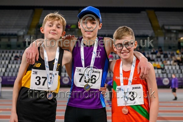 Age26SUN-810465 - Medals