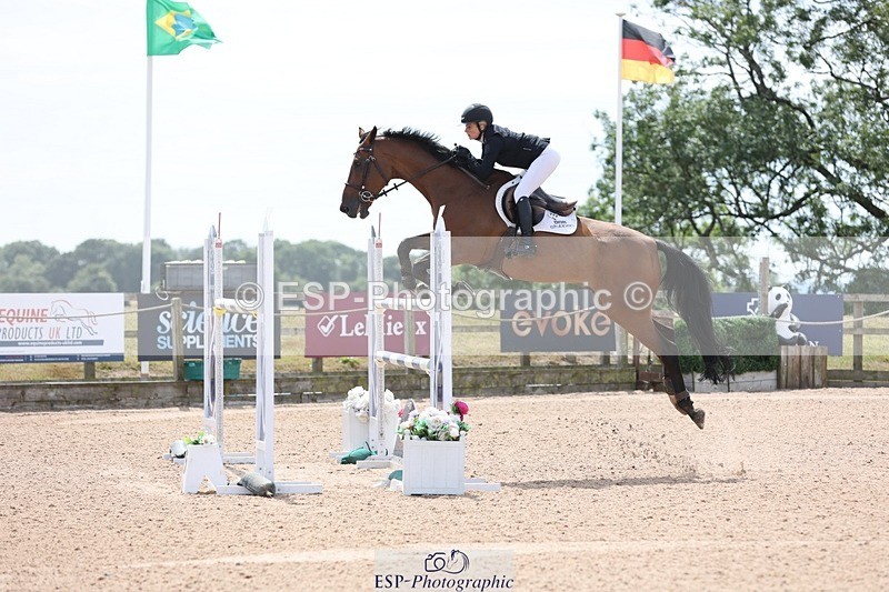 250719-142915-16130 - Cls 3, 3 Star Small Tour Break til End