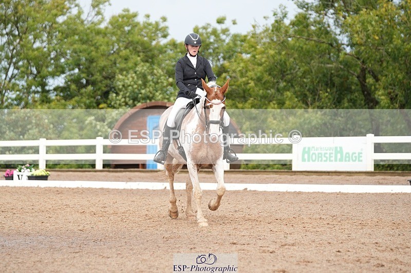 250907-111251-06013 - 090-Isabel.LawsonIn.the.pink