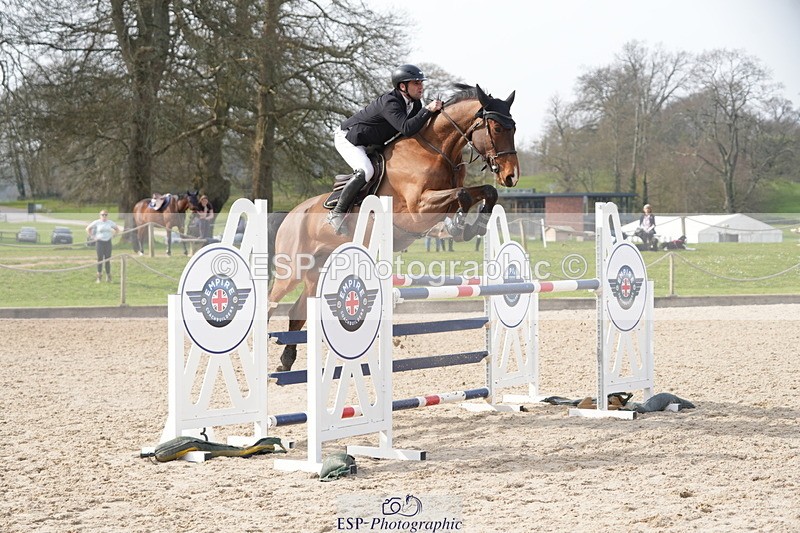 260322A-140240-01898 - 13 Foxhunter 1m 20 Open