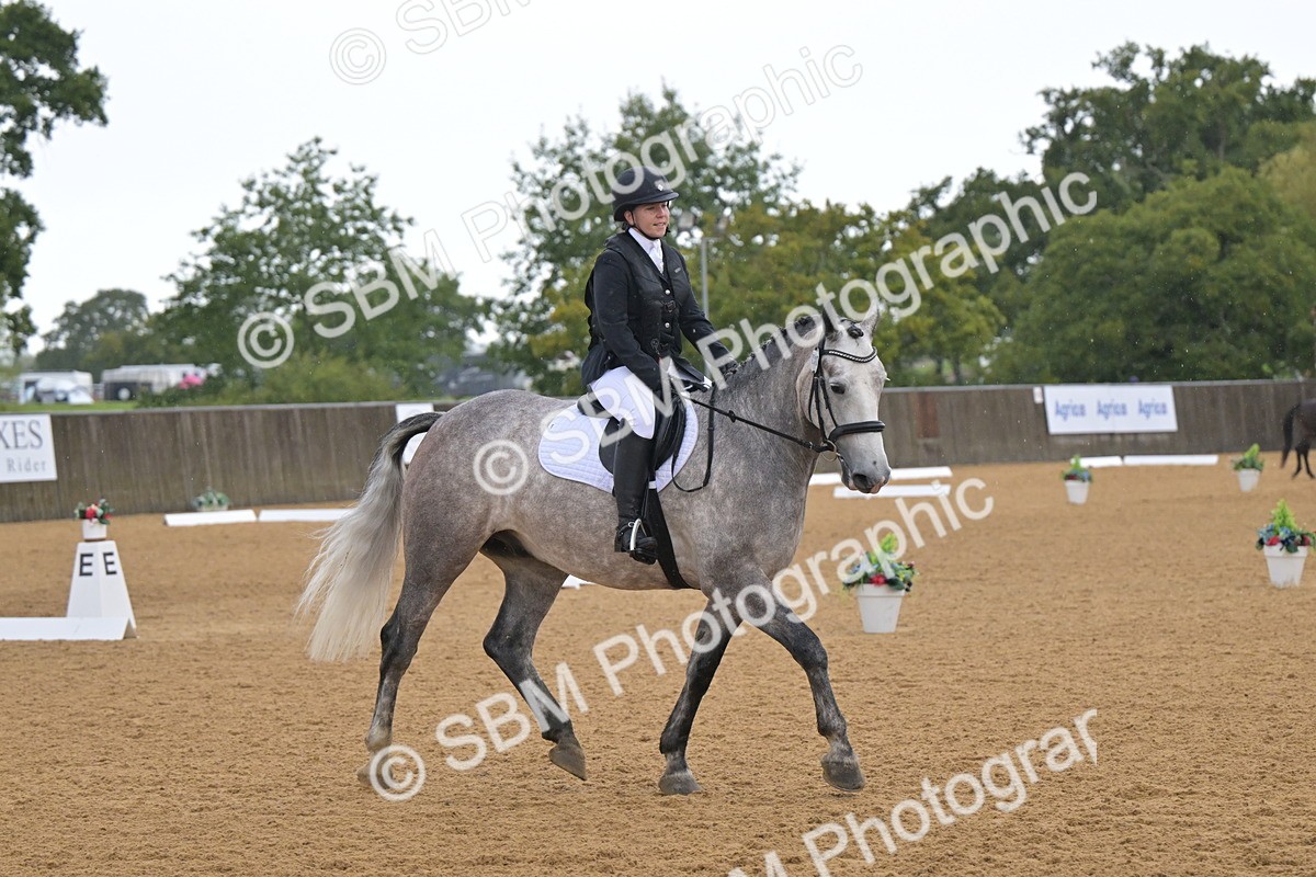 SBM_00561 - D2 - Small Tour Championship Intro 2