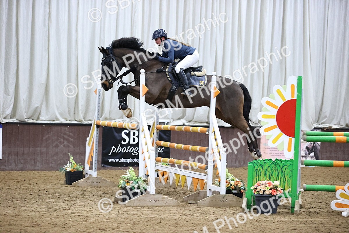 SBM_002115 - Class 5 - Senior Foxhunter - 1.20m Open