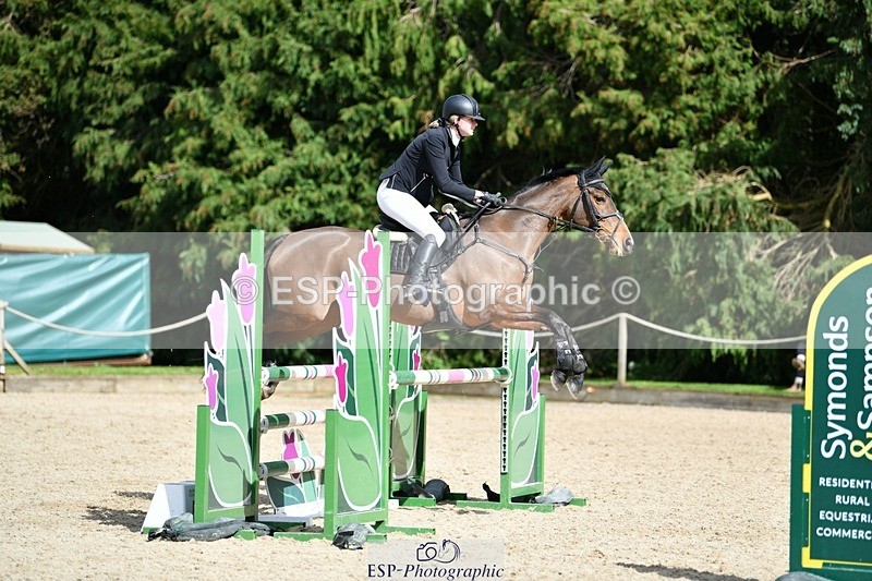 240324-125611-02717 - Cls 9 Snr 1.05m Open