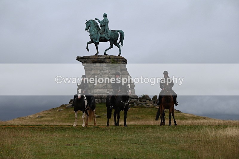 DSC_2707 - Time at Statue 12:34 to 12:56
