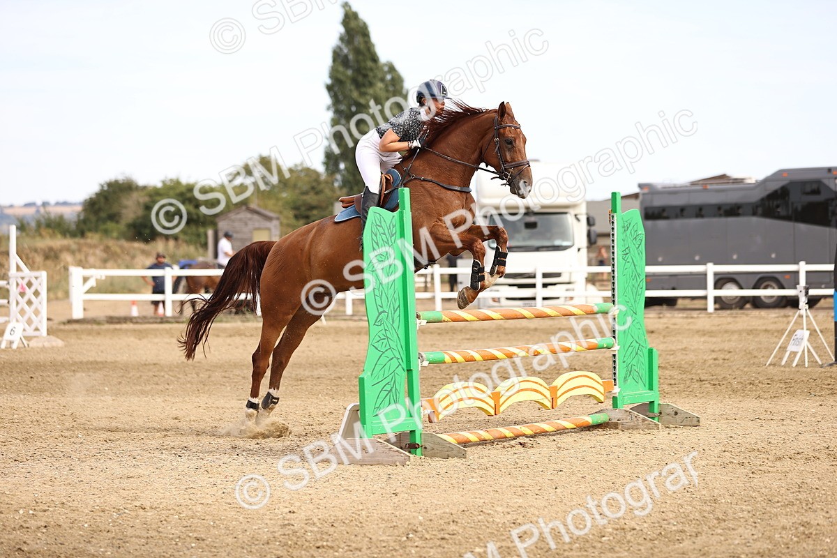 SBM_001543 - Class 6 - Senior Newcomers 1.10m