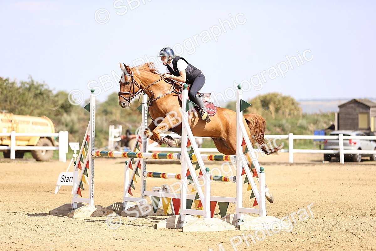 SBM_006948 - Class 13 - Senior Newcomers - 1.10m