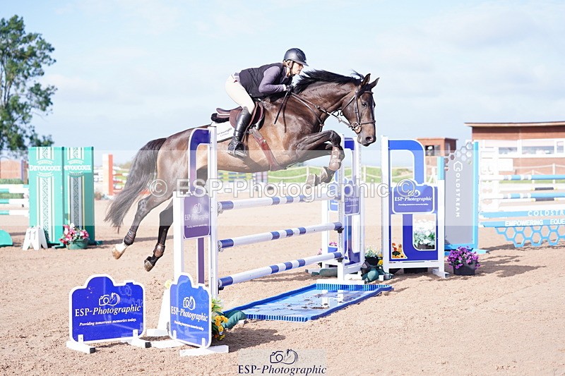 240803A-083448-06575 - Cls 28 Snr Newcomers