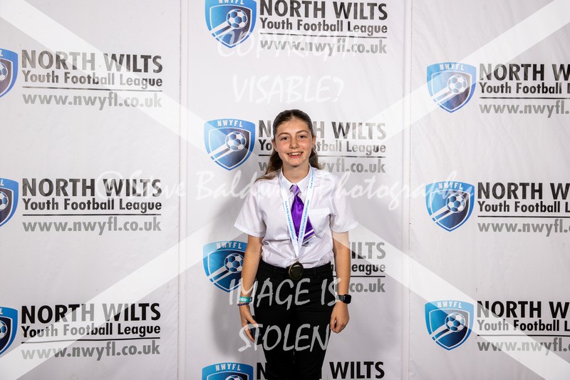 1DX30243 - Div 1 FC Abbey Meads Purple Girls