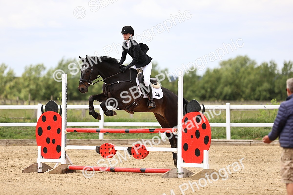 SBM_007943 - Class 3 - 90cm showjumping
