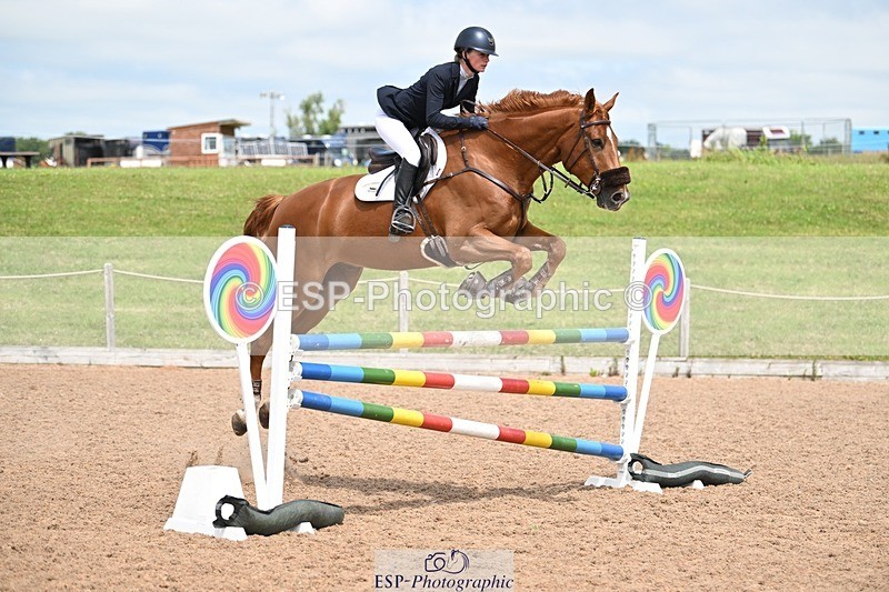 250611-132725-00690 - Cls 4 Snr Newcomers & 1.10m Open