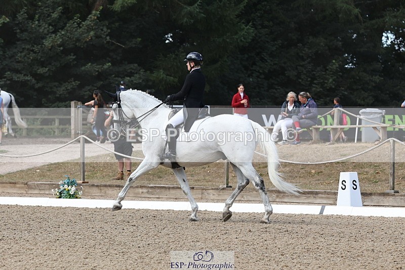 250809A-100036-02268 - 039-Jane.GilbyHugo.Holunder