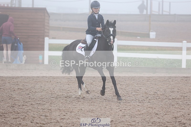 240630A-080718-11092 - Cls 30 British Novice and 80cm Open