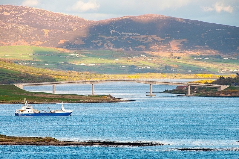 boat  bridge - Mulroy Bay & Bridge