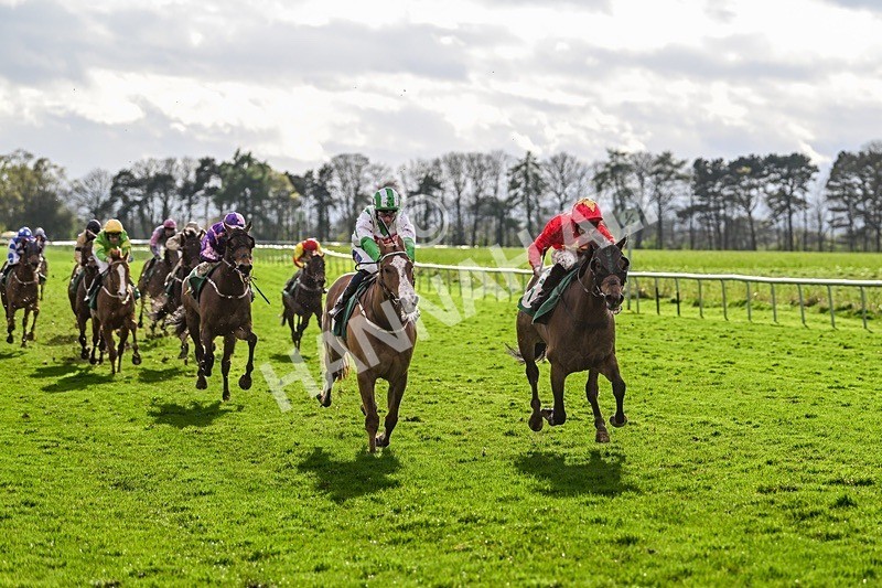  - Race 8