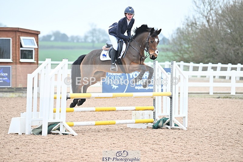 240128A-110445-00425 - Cls 3 Pony Discovery and 90cm Open