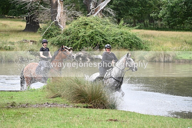 WJ7_2789 - Time at Water 11:37 to 12:13