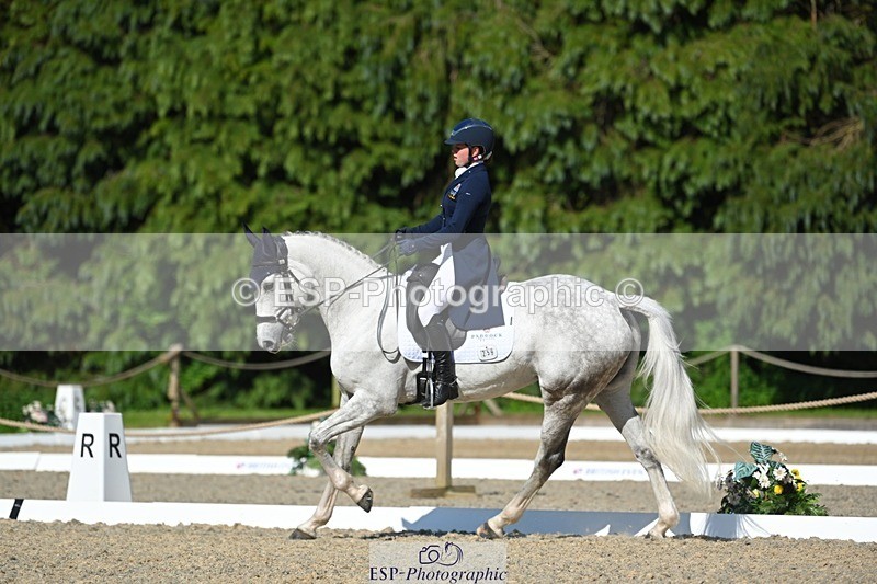 230526-170130-07476 - 259-KATE_BLUE-Millie_Juleff-WEDTrotUp+DR