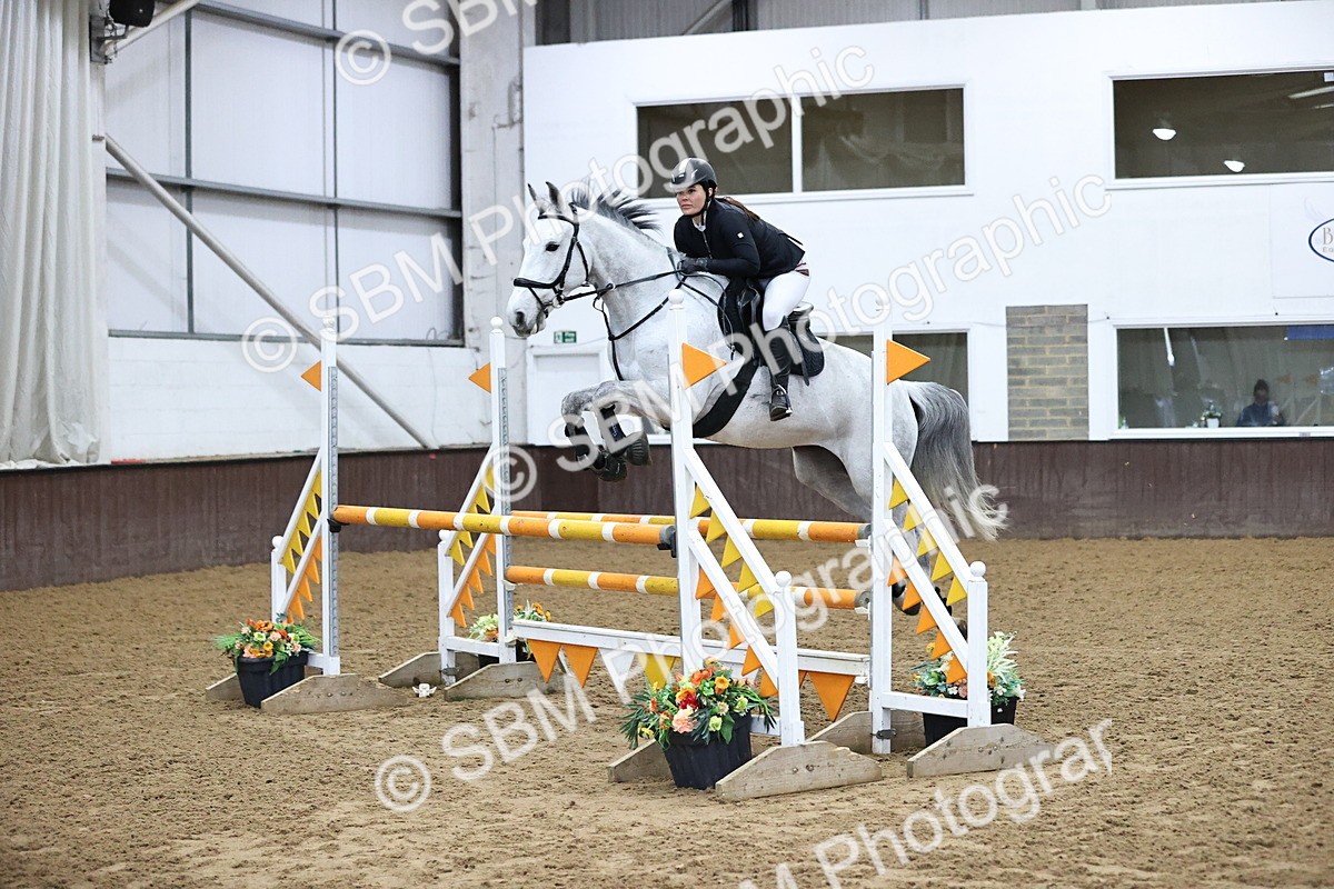 SBM_006156 - Class 16 - Senior Newcomers - 1.10m Open