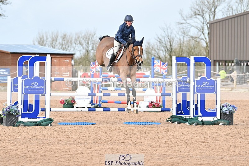 240315A-125146-01054 - Cls 3 Snr Foxhunter