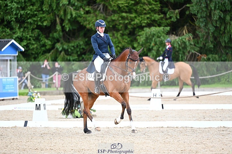 240524-142638-10258 - 531-KUNO_SMH-Isabel_White