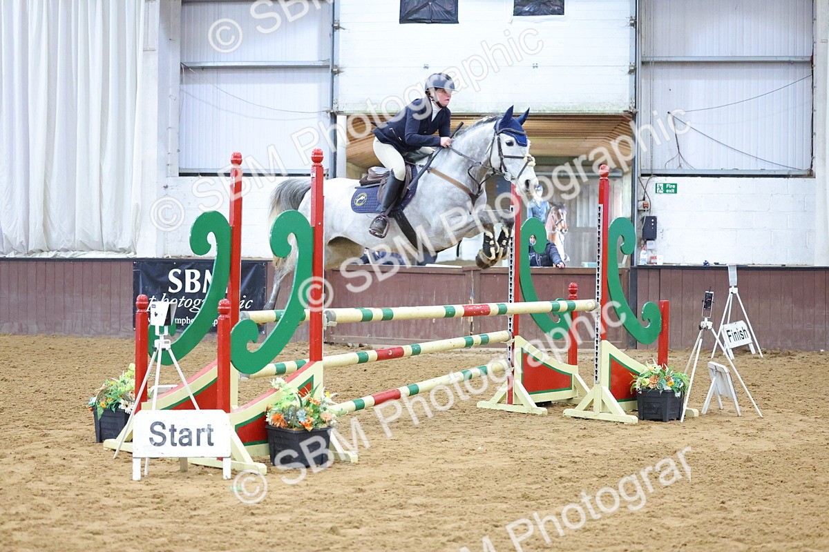 SBM_010056 - Class 21 - Nupafeed Supplements Senior Discovery/ 1m Open - First Round (1.00m)