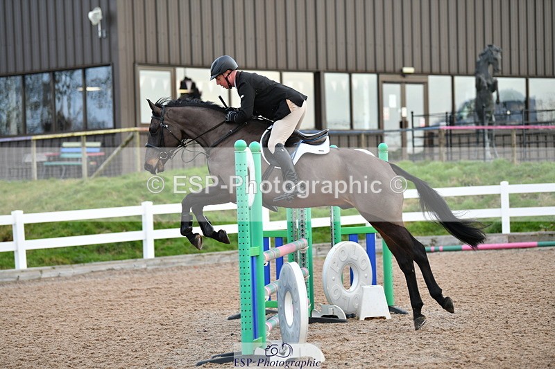 240124A-102037-00081 - Cls 1 British Novice & 90cm Open
