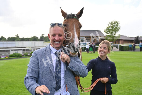 yr10062022r7-34 - Race 7 5.10pm Andy Thornton Hospitality Furniture Stakes