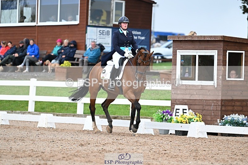 250907-152927-09386 - 130-Steph.BradleyVSH.Beaulero