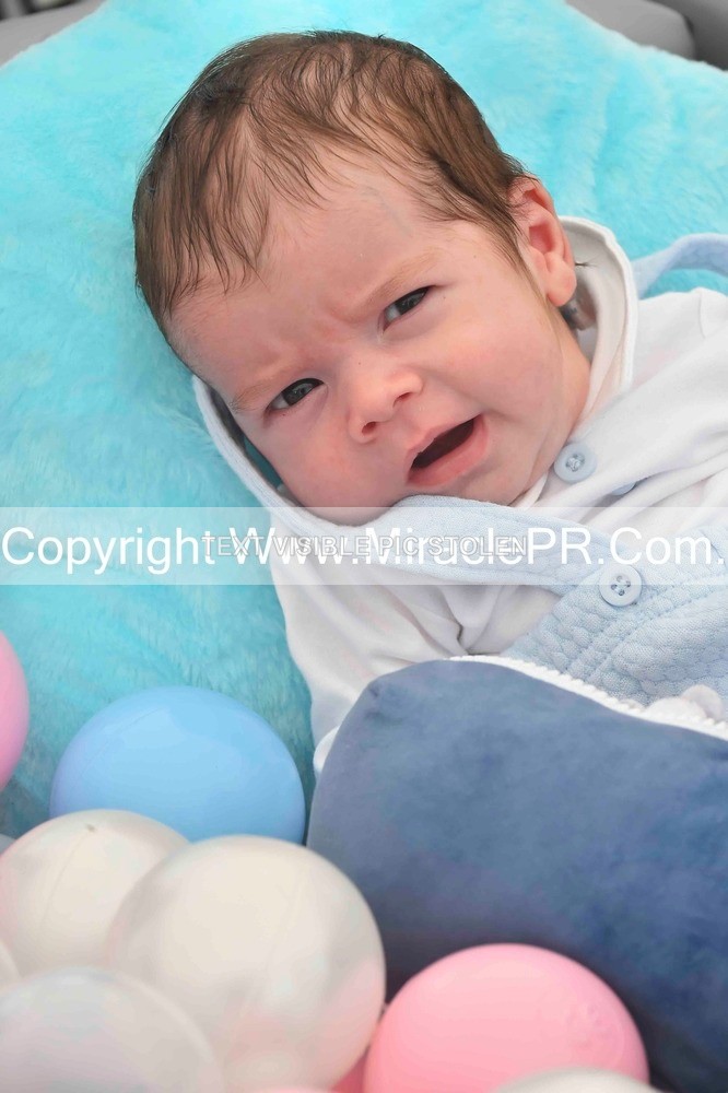 SH4_1800 - Bonny baby competition.