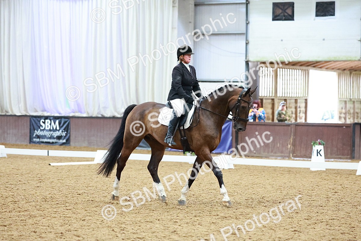 SBM_004373 - Class 12 - E2 Championship - 14.50-15.53