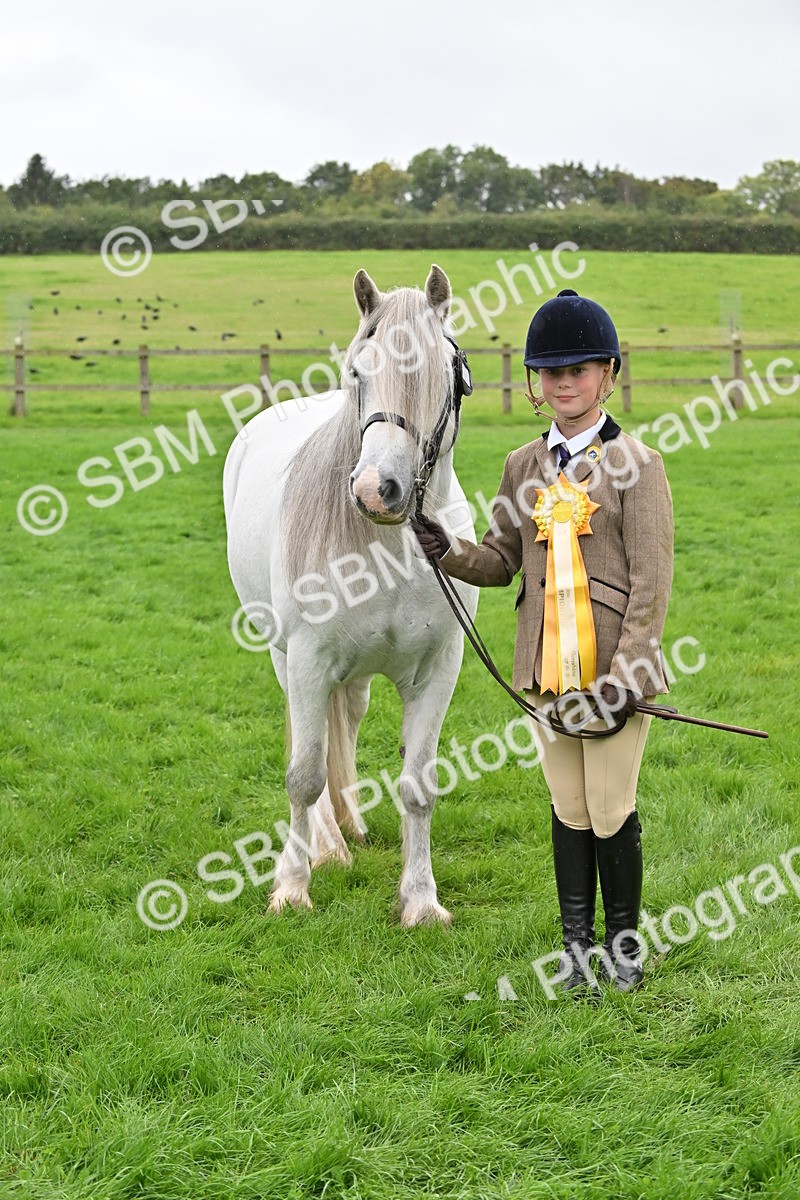 SBM_68641 - S42 - Junior Handler 9-12 Years