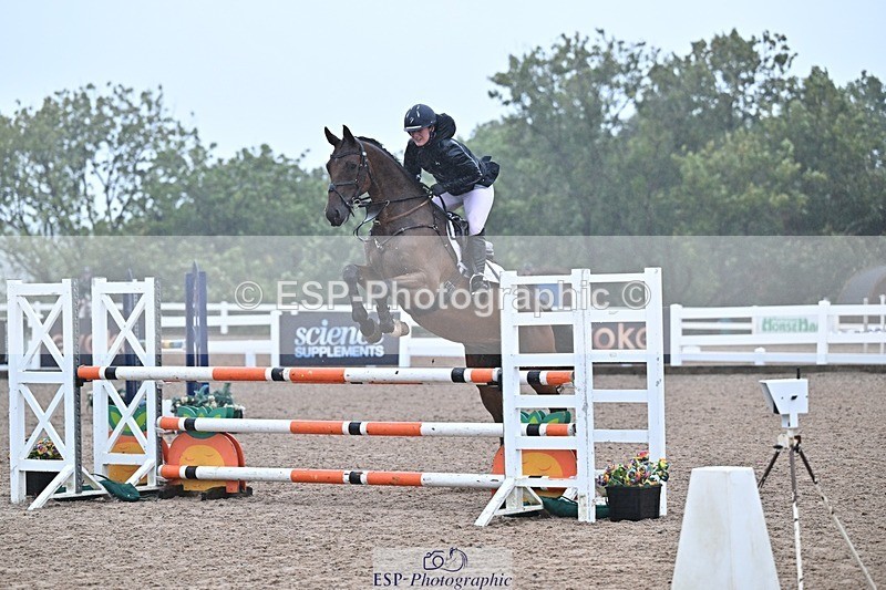 250914-123237-08836 - Cls 36 1.05m Amateur Quali