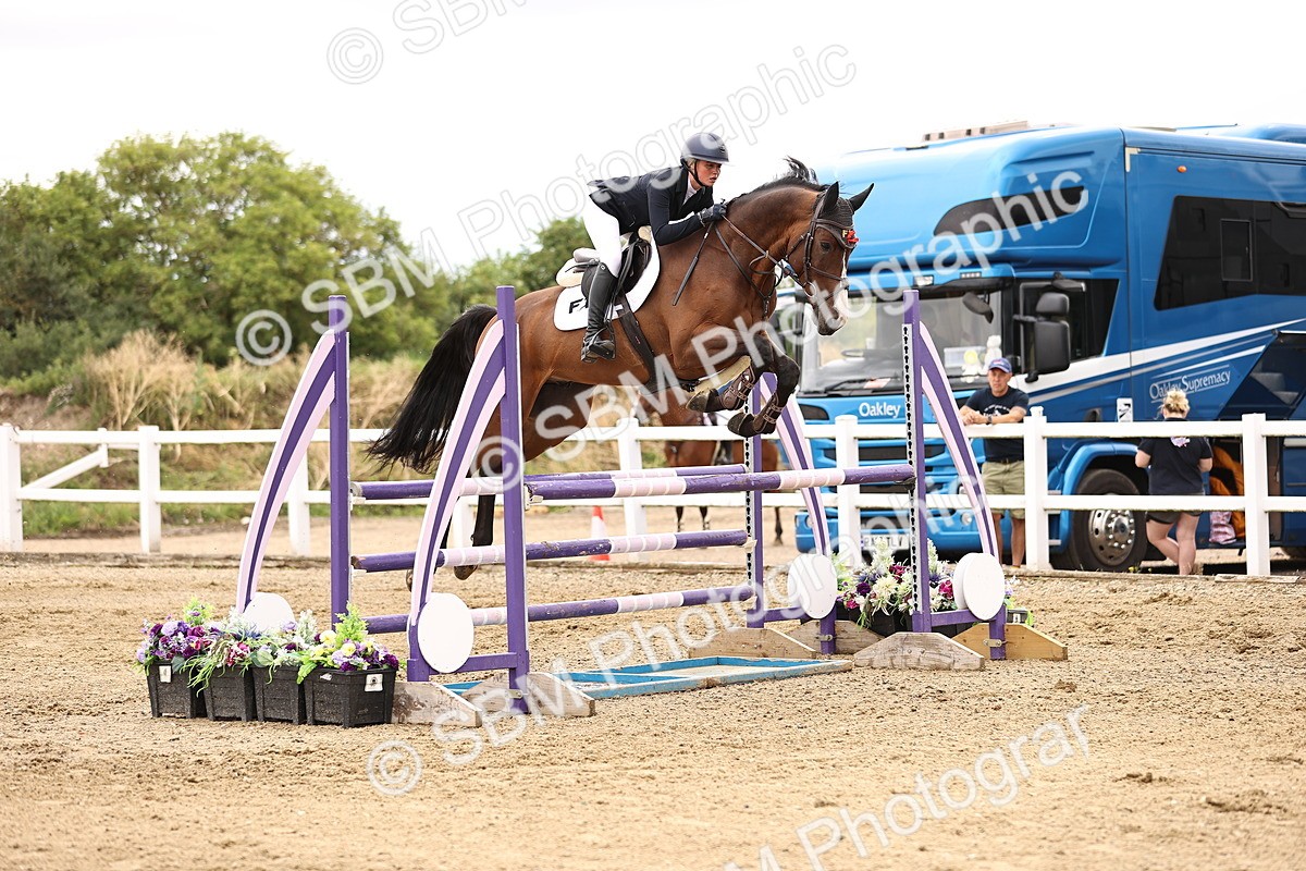 SBM_003093 - Class 21 - Senior Newcomers - 1.10m