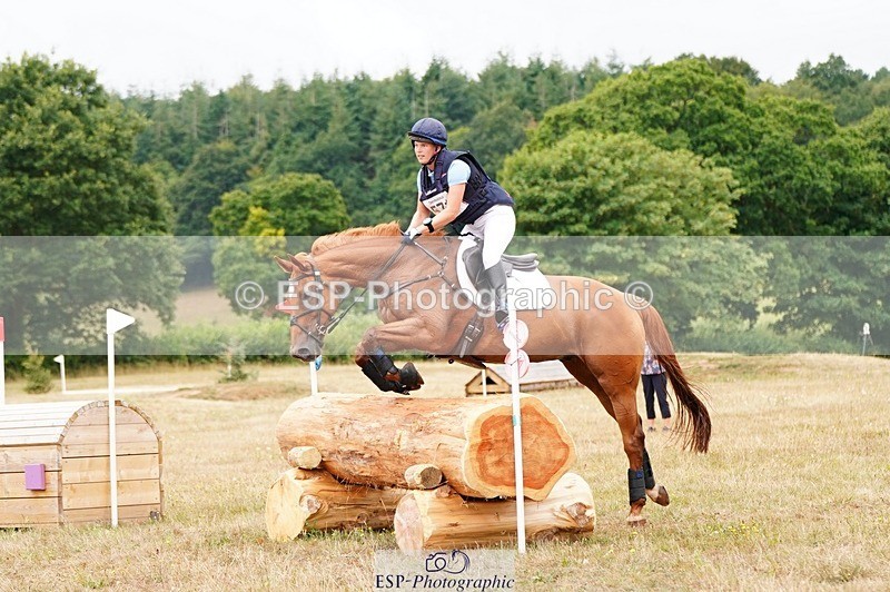 250803A-132142-13852 - M-571-Chloe.Richards-WHIXLEY.RAMIROS.BE.SURPRISING