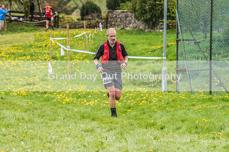 3 Peaks-2746 - The 3 Peaks Race - The Finish - Saturday 29th April 2023